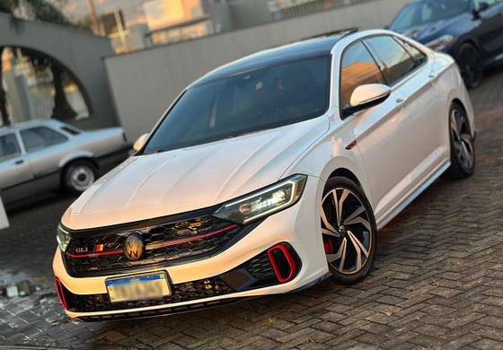 VOLKSWAGEN JETTA 2.0 350 TSI GASOLINA GLI DSG
